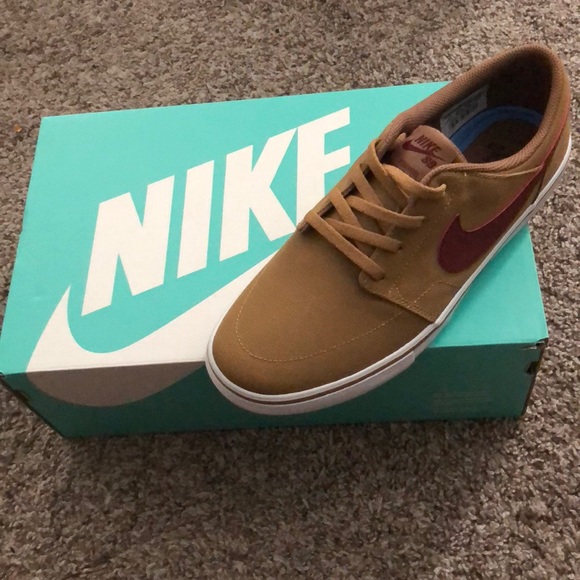 Nike Other - NIKE SB PORTMORE II SOLAR CNVS